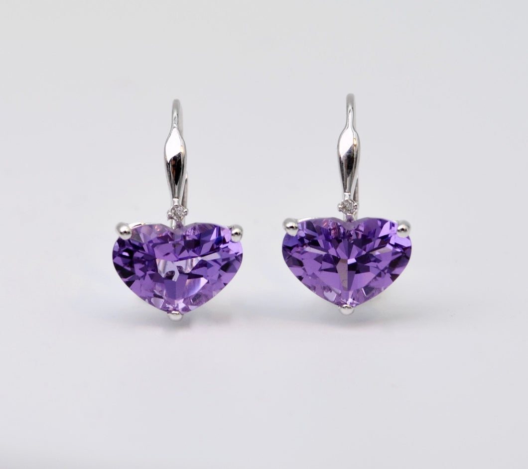Amethyst Heart-Shaped Earrings in 14K white gold with lever back
