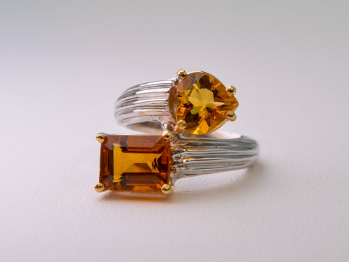 14K white gold ring with two Citrines