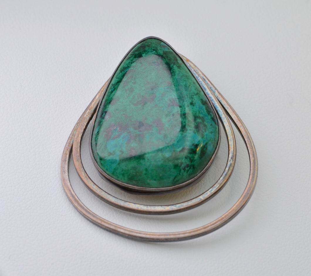 Sterling Silver Brooch with Large Malachite