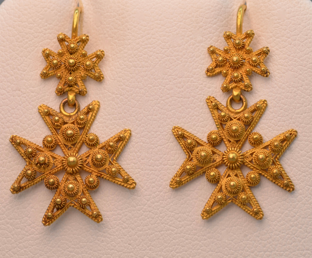 15K yellow gold Etruscan Revival earrings, handmade details