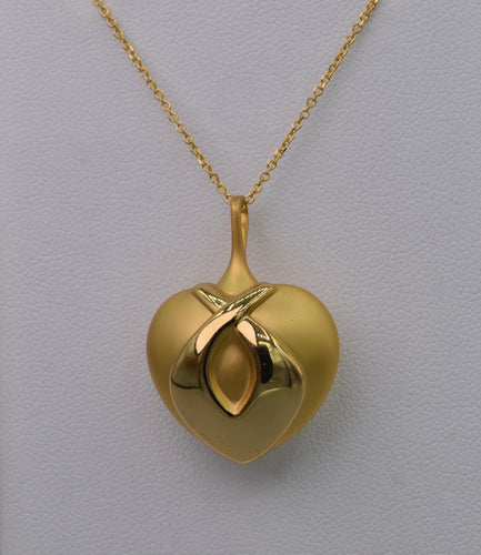 18K yellow gold Charles Garnier heart-shaped pendant